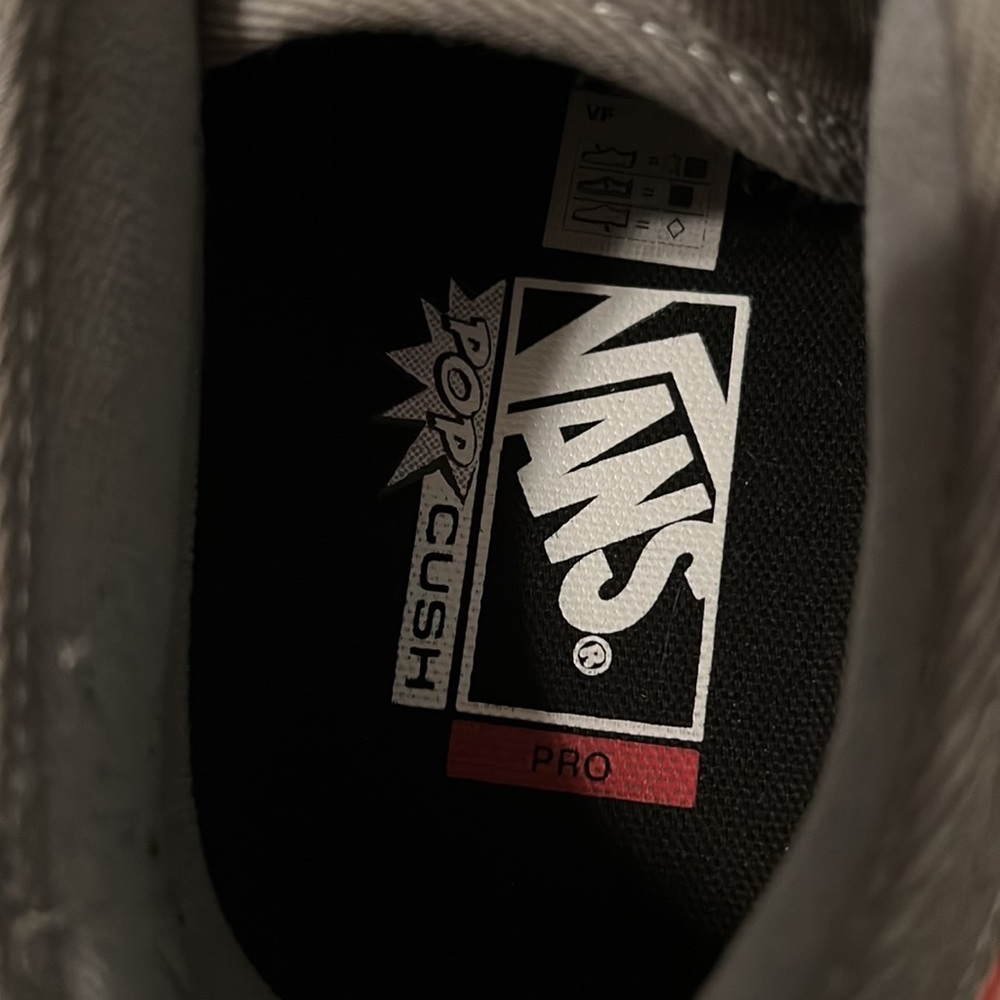 Vans - Picture 5 of 5